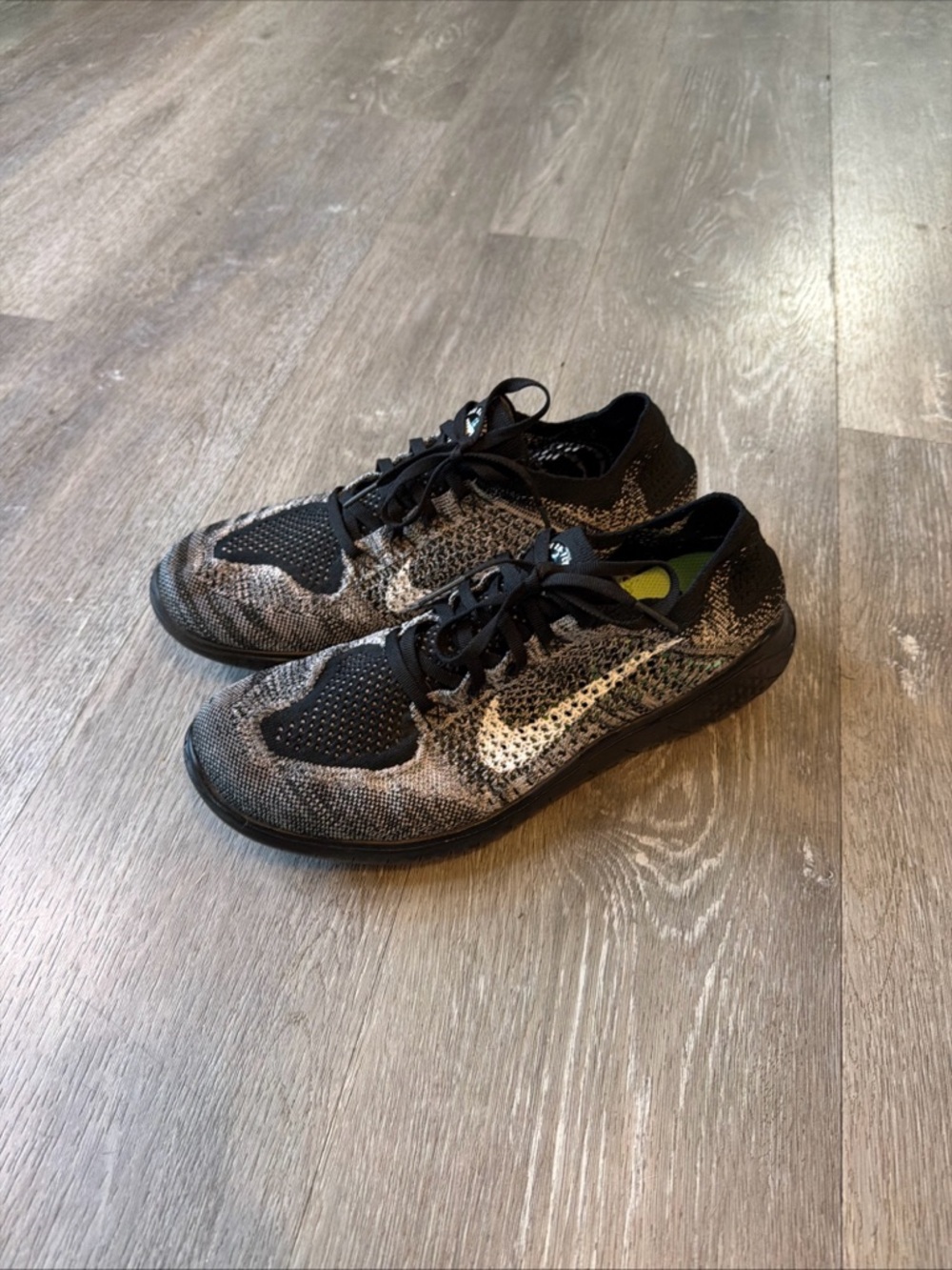Nike Free RN Flyknit Black-White Women’s Size 11.5 /Mens Size 10